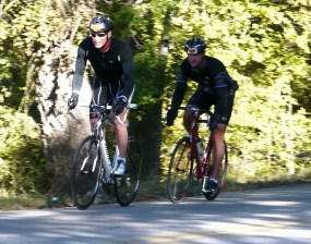 Robert and Don comming into finish